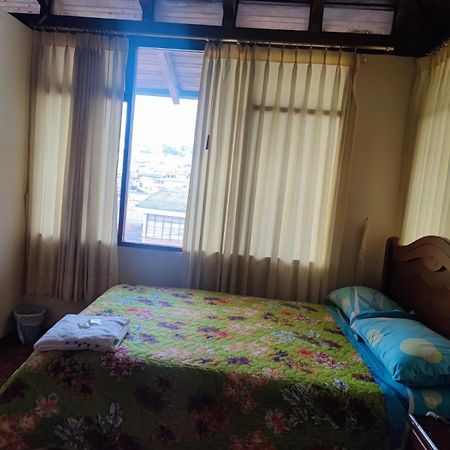 Hostal El Confort Quito Norte Экстерьер фото